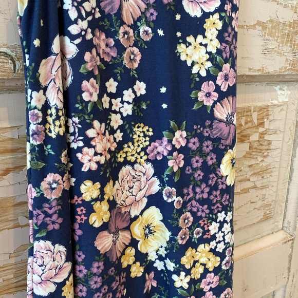 Floral short dress - Picture 2 of 5